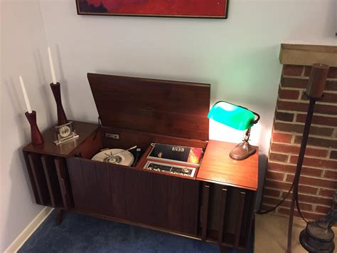 Category <b>1970s</b> American Mid-Century Modern Vintage <b>Zenith</b> Case Pieces and Storage Cabinets. . Zenith stereo console 1970s